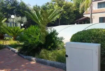 Rexer-Roccella-Ionica-Villa-in-vendita-in-strada-Statale-Jonica-snc-Roccella-Ionica-Giardino