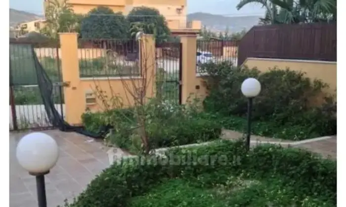 Rexer-Agrigento-Appartamento-su-due-livelli-Giardino