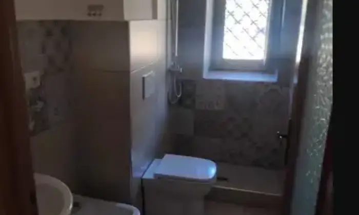 Rexer-Santa-Maria-di-Licodia-Villa-singola-con-mq-di-Uliveto-con-Frutti-Bagno