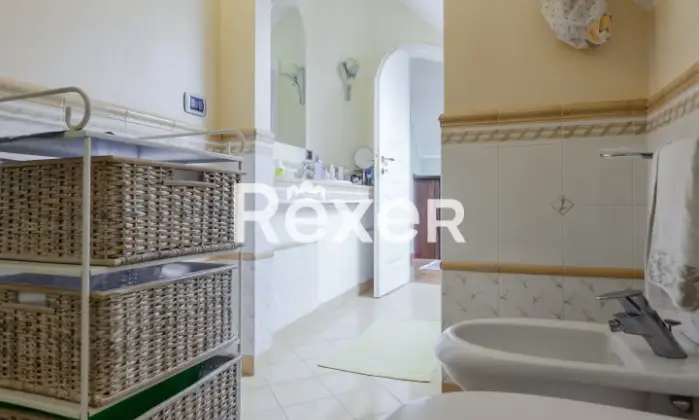 Rexer-VIMERCATE-Attico-signorile-su-due-livelli-Bagno