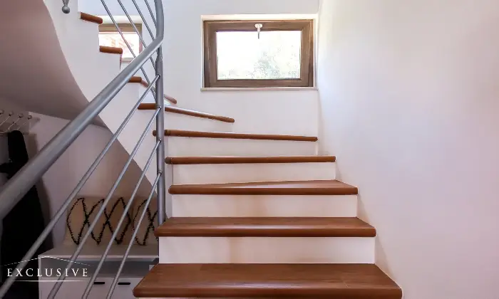 Rexer-Furnari-Villa-con-piscina-Altro