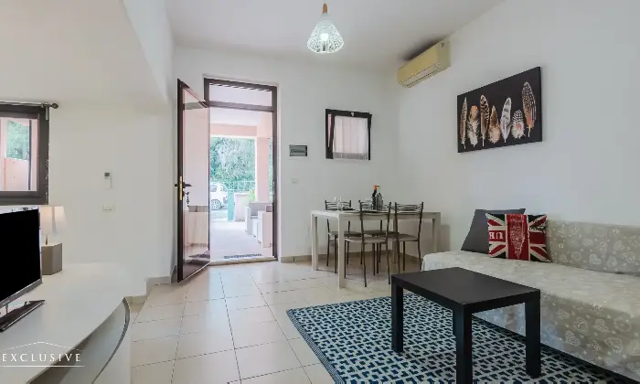 Rexer-CAPOLIVERI-Residence-costituito-da-unit-immobiliari-con-spazi-esterni-parcheggio-e-zone-comuni-Altro