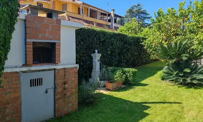 Rexer-ARDEA-Ardea-via-Pratica-di-Mare-Altro
