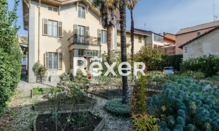 Rexer-ALMESE-Villa-storica-in-stile-Liberty-Giardino