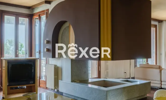 Rexer-DESENZANO-DEL-GARDA-Plurilocale-vista-lago-Altro