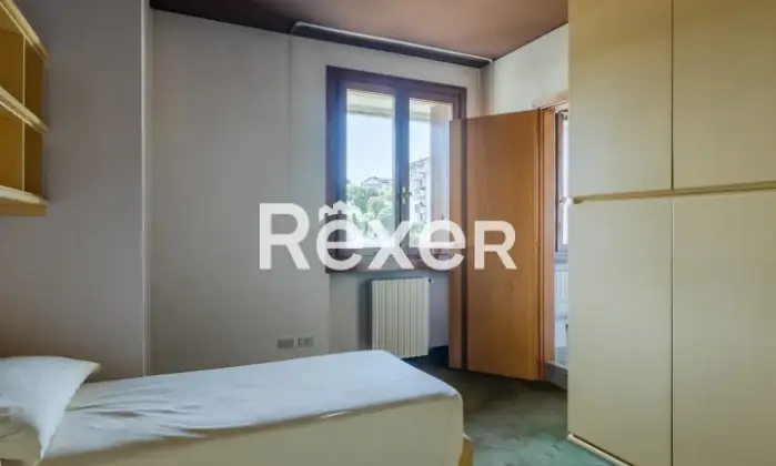 Rexer-DESENZANO-DEL-GARDA-Plurilocale-vista-lago-Altro