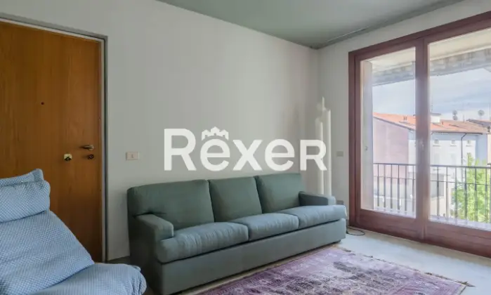 Rexer-DESENZANO-DEL-GARDA-Plurilocale-vista-lago-Altro