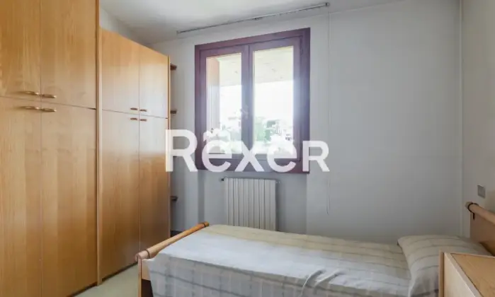 Rexer-DESENZANO-DEL-GARDA-Plurilocale-vista-lago-Altro