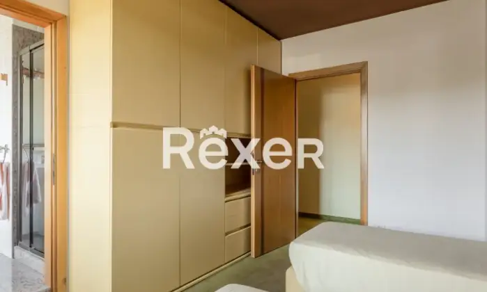 Rexer-DESENZANO-DEL-GARDA-Plurilocale-vista-lago-Altro