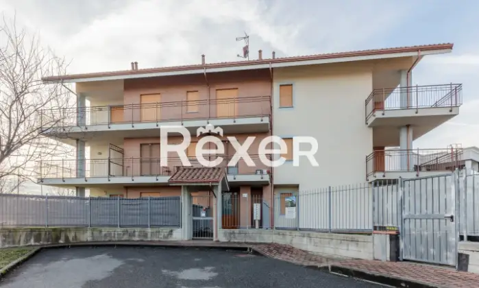 Rexer-CIRIE-Quadrilocale-con-cucina-abitabile-e-terrazzo-Giardino