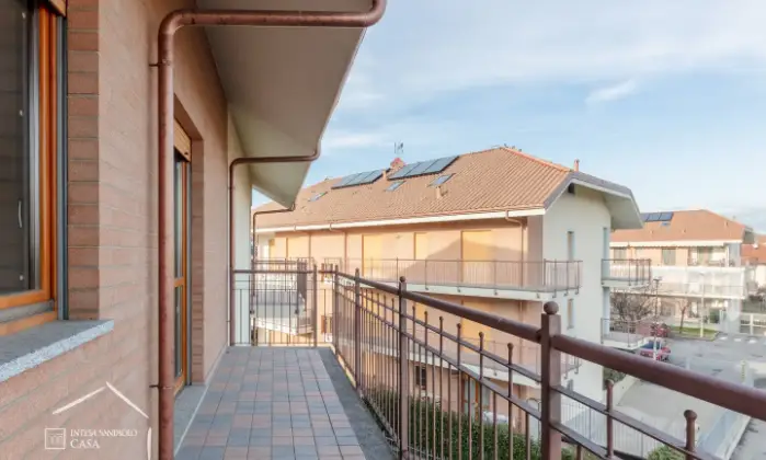 Rexer-CIRIE-Quadrilocale-con-cucina-abitabile-e-terrazzo-Altro