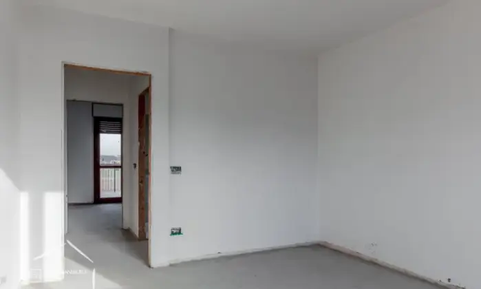 Rexer-CIRIE-Quadrilocale-con-cucina-abitabile-e-terrazzo-Altro