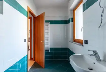 Rexer-CIRIE-Appartamento-con-giardino-Bagno