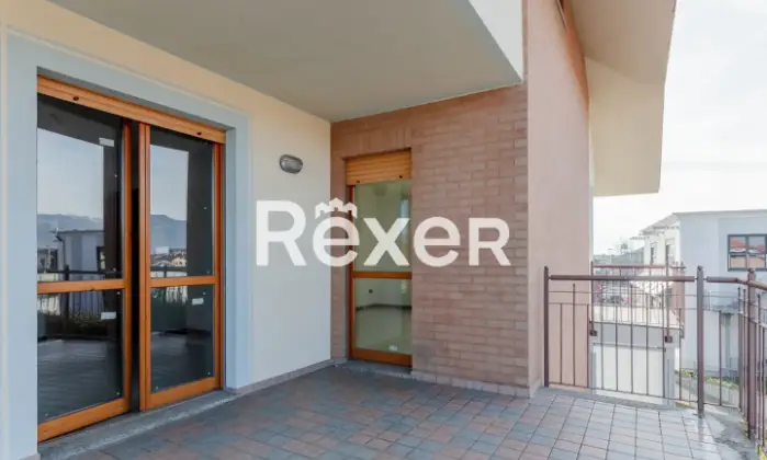 Rexer-CIRIE-Appartamento-ultimo-piano-con-terrazzo-Altro