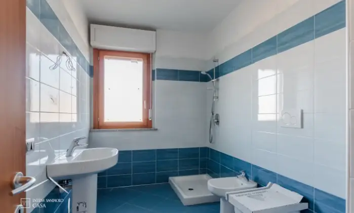 Rexer-CIRIE-Appartamento-ultimo-piano-con-terrazzo-Bagno