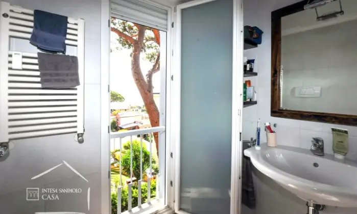 Rexer-BOGLIASCO-BOGLIASCO-Appartamento-con-vista-mare-box-auto-e-cantina-Bagno