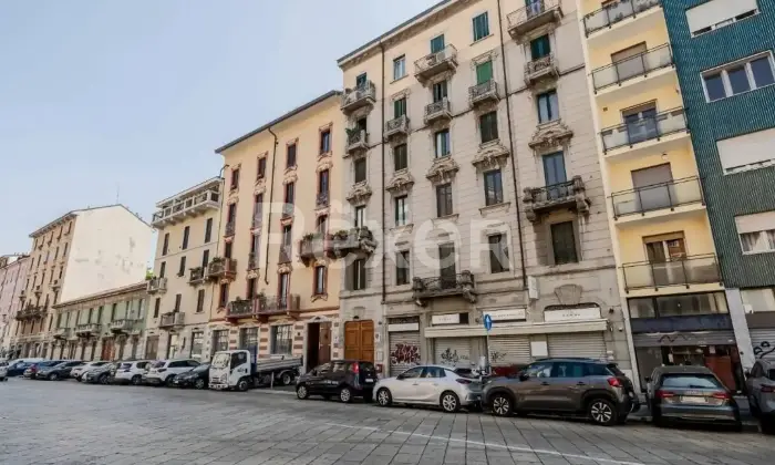 Rexer-Milano-Porta-Romana-Open-Space-di-circa-mq-Altro