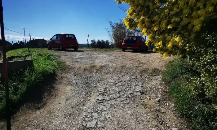 Rexer-Pescara-Casale-in-vendita-in-Strada-Valle-Fuzzina-a-Pescara-Giardino