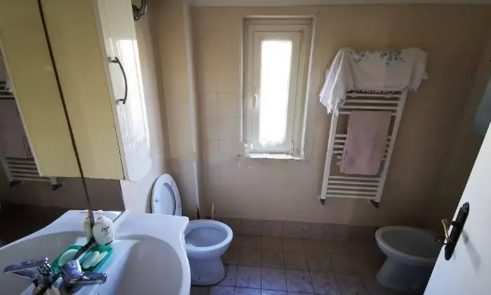 Rexer-Pescara-Casale-in-vendita-in-Strada-Valle-Fuzzina-a-Pescara-Bagno