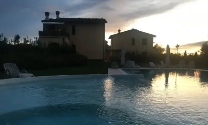 Rexer-Cerreto-Guidi-Casalecascina-in-vendita-in-via-Gugnani-a-Cerreto-Guidi-Giardino