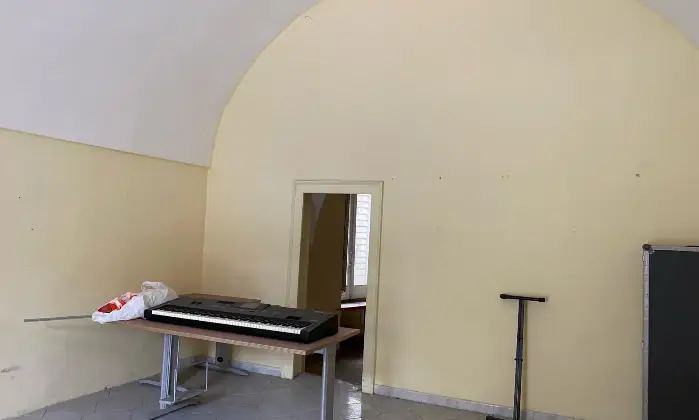 Rexer-Gravina-in-Puglia-LOCALE-COMMERCIALE-PIANO-TERRA-Altro