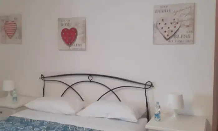 Rexer-Beverino-Trilocale-in-vendita-a-Beverino-Libero-da-subito-CameraDaLetto