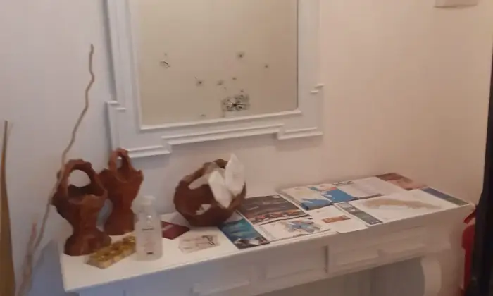 Rexer-Beverino-Trilocale-in-vendita-a-Beverino-Libero-da-subito-CameraDaLetto