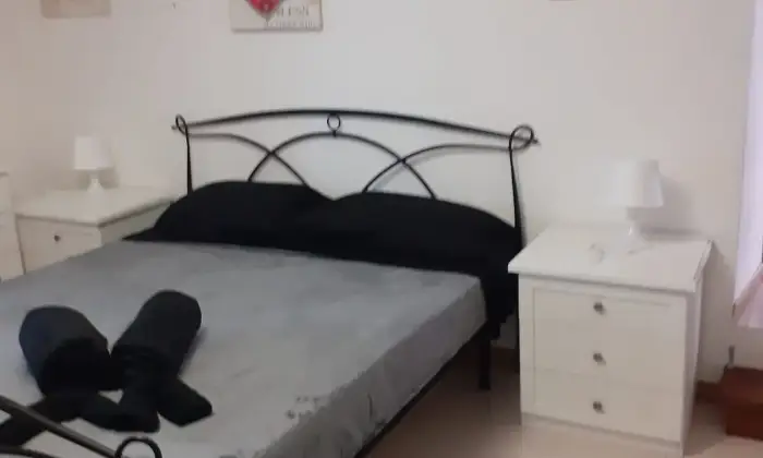 Rexer-Beverino-Trilocale-in-vendita-a-Beverino-Libero-da-subito-CameraDaLetto