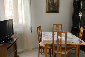 Rexer-Napoli-Affittasi-stanze-a-studentesse-Salone