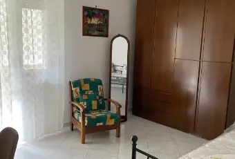 Rexer-Napoli-Affittasi-stanze-a-studentesse-CameraDaLetto