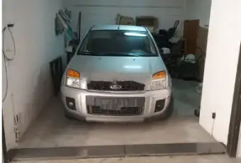 Rexer-Sparanise-Appartamento-in-vendita-in-via-Torretta-a-Sparanise-Garage