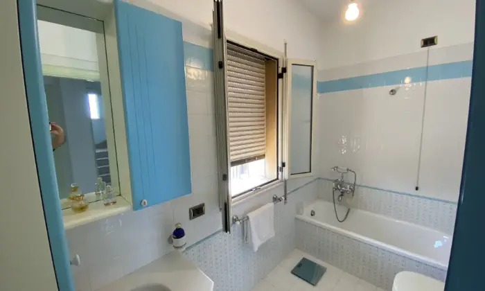 Rexer-Gibellina-Villa-unifamiliare-indipendente-con-tutti-i-comfort-Bagno