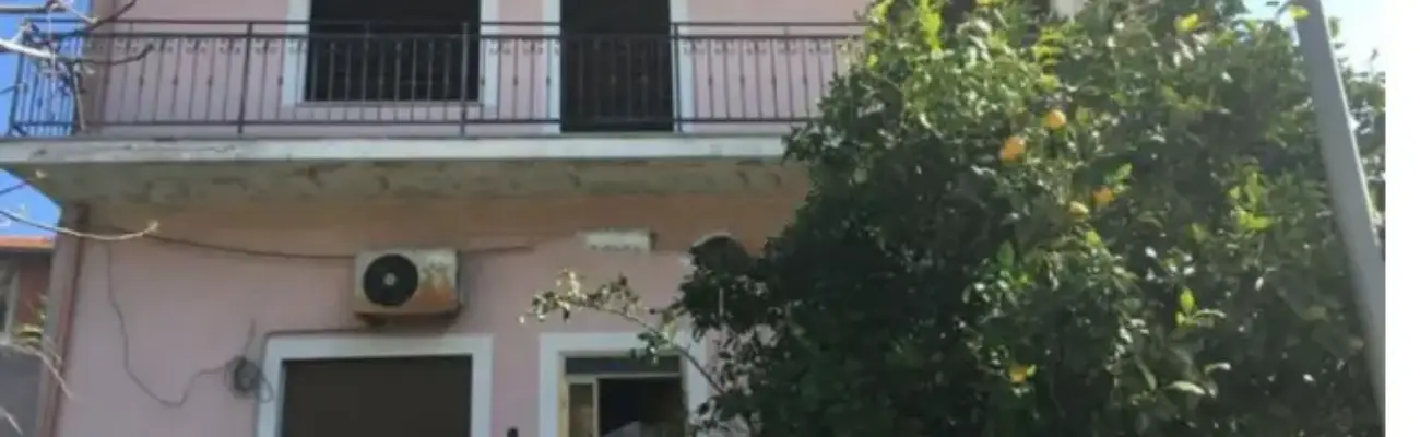 Rexer-Morgongiori-Casa-di-paese-in-vendita-in-via-Flumendosa-Terrazzo