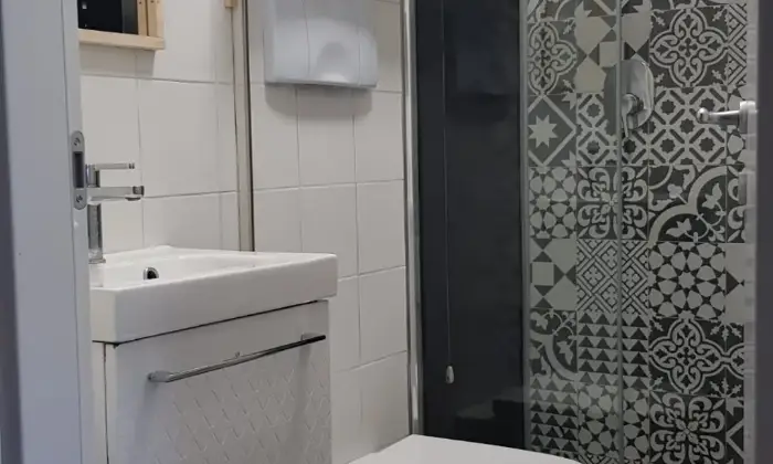 Rexer-Milano-Appartamento-uso-investimento-zona-metro-Sesto-Marelli-BAGNO