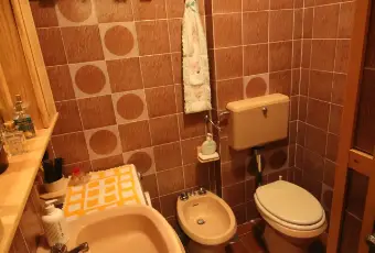 Rexer-Fiumalbo-Quadrilocale-in-vendita-Bagno