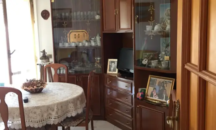 Rexer-Cropani-Appartamento-in-palazzina-da-piani-con-unit-ALTRO