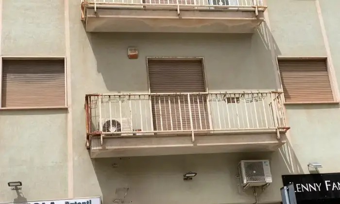 Rexer-Trapani-Quadrilocale-in-vendita-in-via-Mario-Ciotta-a-Trapani-Garage