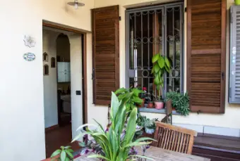 Rexer-Asti-Vendesi-Appartamento-via-Giuseppe-Maria-Bonzanigo-Terrazzo