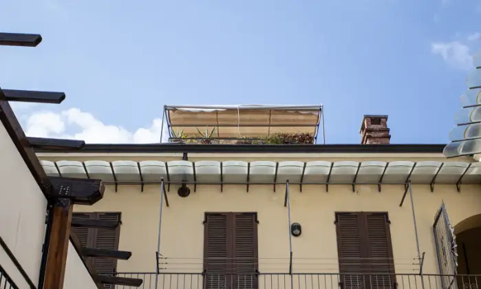 Rexer-Asti-Vendesi-Appartamento-via-Giuseppe-Maria-Bonzanigo-Terrazzo