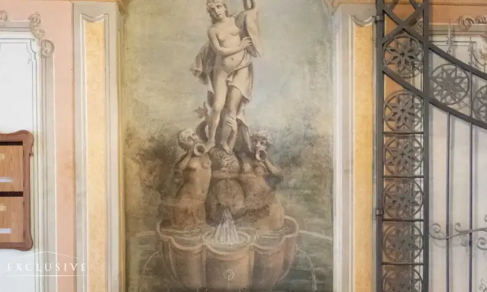 Rexer-MODENA-Palazzo-del-XVI-secolo-nel-centro-storico-di-Modena-Altro