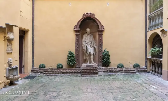 Rexer-MODENA-Palazzo-del-XVI-secolo-nel-centro-storico-di-Modena-Terrazzo