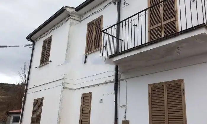 Rexer-Pescina-Villa-a-schiera-via-Vico-Secondo-Centro-Pescina-Terrazzo