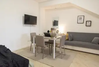 Rexer-Ciampino-STUDIO-APARTMENT-con-ZONA-LIVING-e-GIARDINO-PRIVATO-Salone