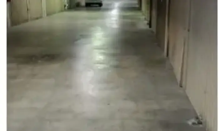 Rexer-Moncalieri-Garage-in-vendita-in-via-Giovanni-Pinifarina-Garage