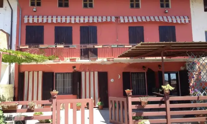 Rexer-Alice-Castello-Casa-indipendente-con-giardino-fronteretro-Altro