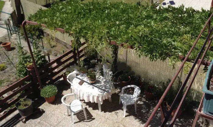 Rexer-Alice-Castello-Casa-indipendente-con-giardino-fronteretro-Altro