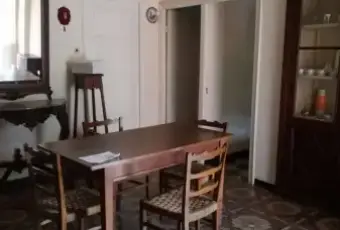 Rexer-Montoggio-Appartamento-in-contesto-bi-familiare-al-primo-piano-con-solaio-Altro