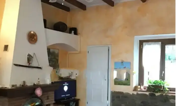 Rexer-Ponte-dellOlio-CasaIndipendente-in-Strada-Provinciale-di-Val-Nure-Ponte-dellOlio-Salone