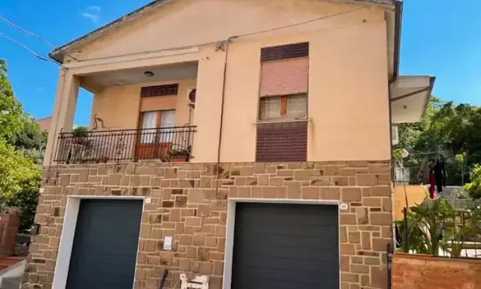 Rexer-Tula-Vendesi-casa-indipendente-a-Tula-Terrazzo