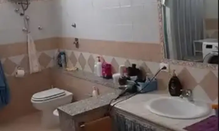 Rexer-Valderice-Vendesi-casa-a-Valderice-TP-Bagno